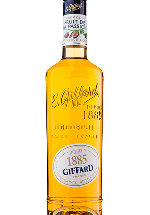 Giffard Creme de Fruits de la Passion 750 ML